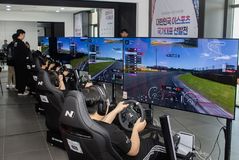 "고성능 N 드라이빙 가상 구현"…현대차, '현대 N 레이싱 시뮬레이터' 출시