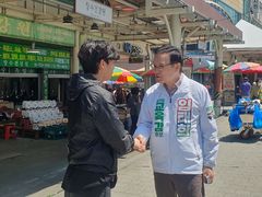 임태희, 교권보호 핫라인 계속간다…안심콜탁·마음8787