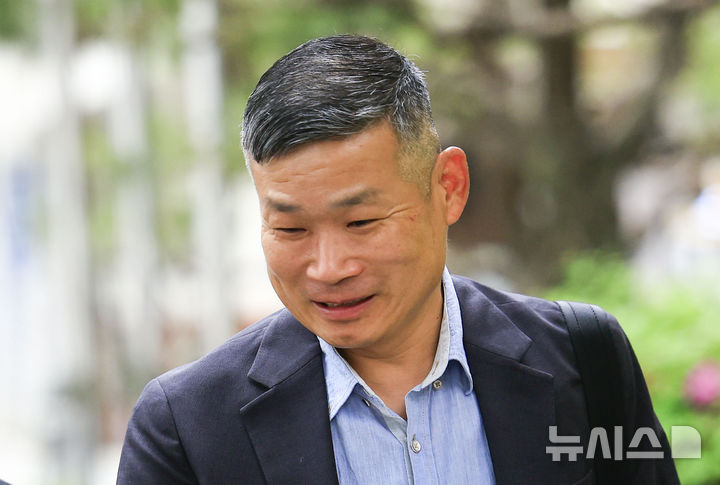 '순직해병 수사 외압' 김동혁·황유성 등 군 장성, 첫 재판서 혐의 부인