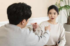 "수입 각자 관리하자 더니"…과소비 아내의 생활비 압박에 '분통'