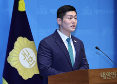김재섭 "정원오, 여종업원 외박 거절에 시민·경찰 폭행"…정 "사실 아냐"(종합)