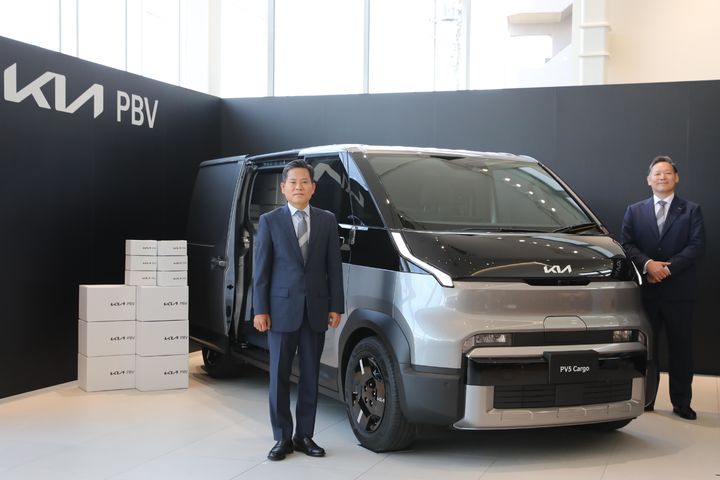 13년 만에 日 재진출한 기아…"PV5 앞세워 연 1000대 판매 도전"