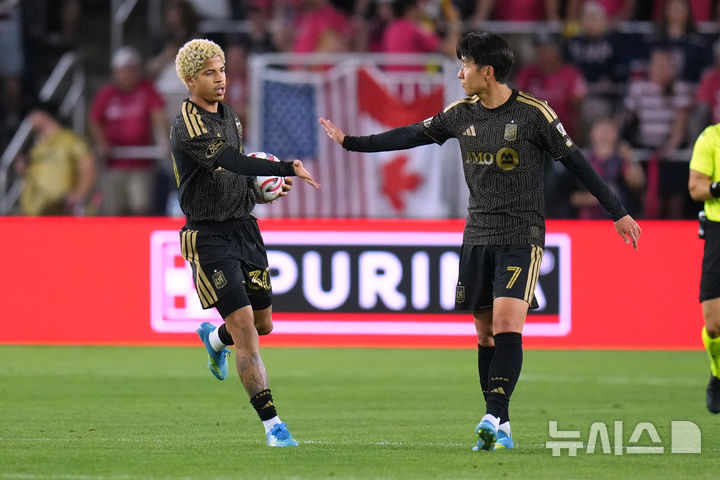 손흥민 'MLS 9호 도움'으로 단독 선두…LAFC는 3연패 늪