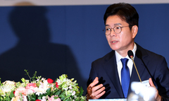 정원오 측 "정책대결 포기하고 흑색선전" 오세훈 측 "의혹 피하며 시민 기만 행태"
