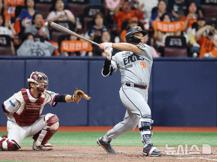 한국 스포츠의 현재와 미래, 프로야구 MVP 후보와 이강인의 이적설