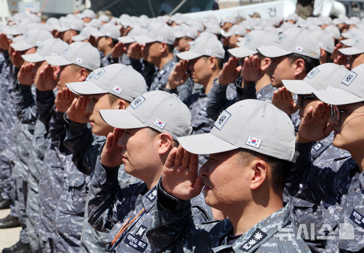 청해부대 48진 왕건함, 아덴만으로 파병 [뉴시스Pic]