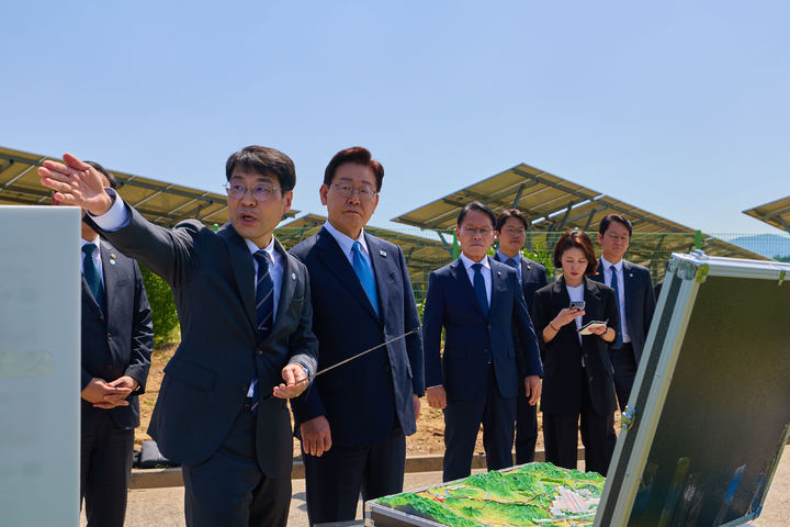 이 대통령 "농어촌기본소득, 정치적 논쟁거리 돼 안정성 부족…'현장 안착' 중요"