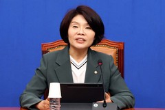 與한정애 "꿈도 못 꾼 코스피·성장률 李정부서 현실화…소중한 한 표가 만든 결과"