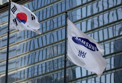 노무라證 "59만전자·400만닉스 가능…메모리 수요 5년간 폭증" 