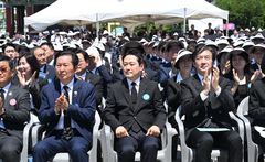 여야 지도부, 광주 총집결…"내란세력 심판" "입으로만 5·18 정신"(종합)