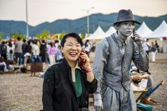 물 뿌리고 밤새 춤춘다…5월 춘천 뒤흔들 '마임축제'의 유혹[N픽 여행]