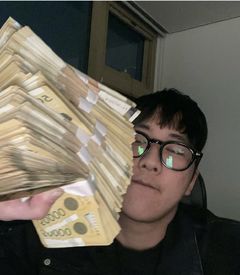 '노무현 전 대통령 모욕 래퍼' 리치 이기, 힙합 페스티벌서도 퇴출(종합)