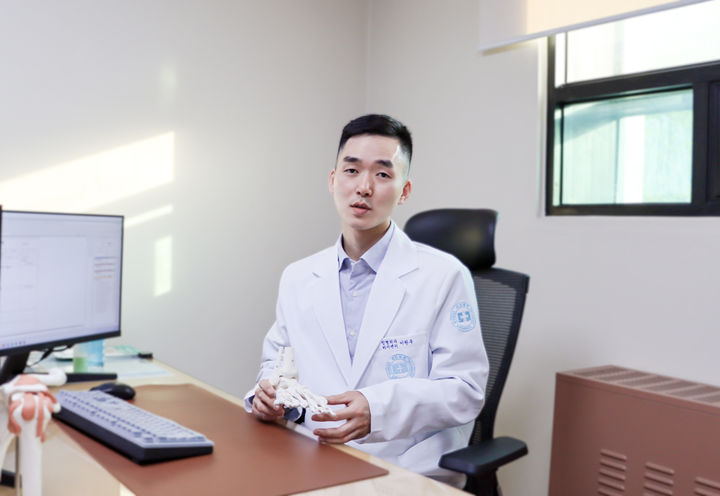 "발가락 사이가 찌릿"…'이것' 방치하면 만성통증