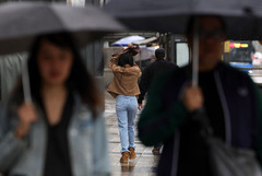 "우산 챙기세요" 전국 비 소식…강풍 주의[내일날씨]