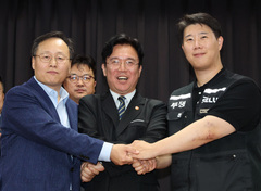 삼성전자 총파업 유보…노동장관 "노사가 한발씩 양보"(종합)