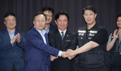 '노사 극적타결' 삼성전자, 프리마켓서 30만원 터치…SK닉스도 5%↑