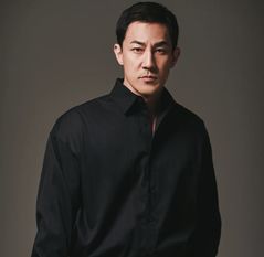 배우 한정수, 스벅 '탱크데이 논란' 사과 공개 비판