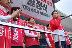 장동혁, 대전서 첫 지원유세 "지선 승리만이 李 재판 재개할 방법"(종합)