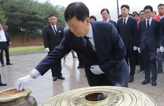 '경북교육감' 본격 선거전…김상동도, 임종식도 표심잡기
