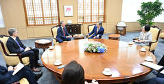 조현, UNDP 총재 접견…"韓 기업 UN 조달시장 참여 확대 중요"