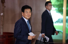 정동영 "'내고향' 우승 축하…남북 신뢰 가능성 선례였기를"