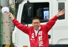 박형준, 전재수·하정우 저격…"닮았다, 프레임정치 콤비"