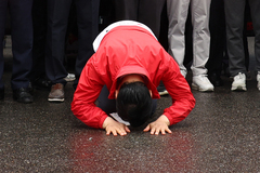 대전 찾아 큰절한 장동혁 "국힘에 사랑 다시 부어달라" [뉴시스Pic]