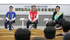 석탄일 사찰간 제주 지선 후보들…신자들 표심공략 집중