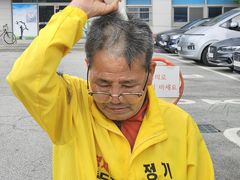 [6·3정읍]김재선 삭발…"선관위 토론회 배척에 항의"
