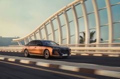 [시승기] "강남 한복판에서도 조용했다"…BMW i7, 전기 럭셔리 세단 '존재감'