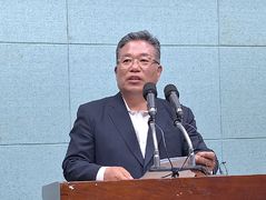 김종회 "정부 믿고 심은 논콩, 농민에게 책임 전가 말라"