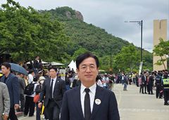 [6·3대전]허태정 '봉하마을·사찰로', 이장우 '시장·야구장으로'