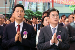 부처님오신날 봉축법요식에서 만난 정원오·오세훈 후보 [뉴시스Pic]
