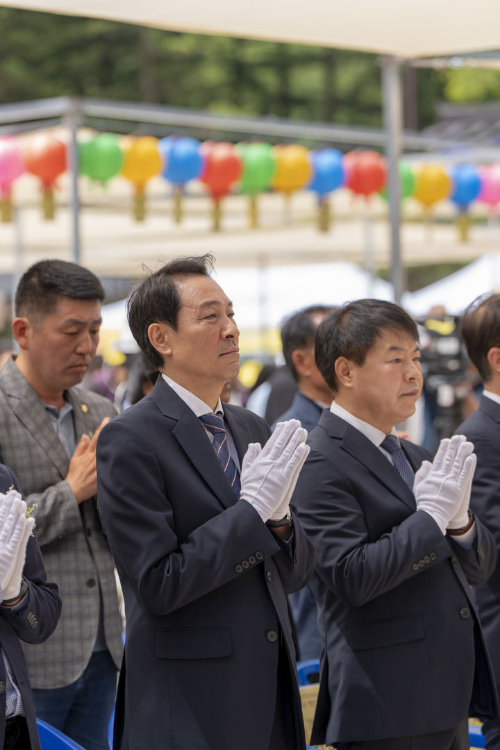기도하는 우상호 후보