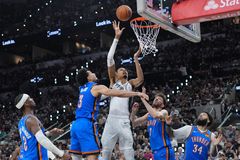 NBA 샌안토니오, 오클라호마시티 대파…서부 결승 2승 2패