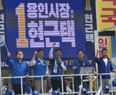 [6.3용인] 현근택·이상일, 25일 중앙시장서 격돌…맞불 유세, 세 대결