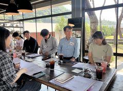 "박봉검" "혁신핑" 강원도청 격식 파괴 회의 '화제'
