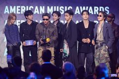 BTS, AMA 두 번째 대상 등 3관왕…4년 군백기에도 건재했다(종합 2보)