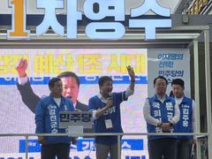 호남 '접전지' 찾은 한병도…"집권 여당 당선시켜야"(종합)