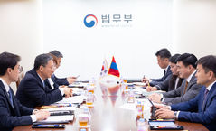 정성호, 몽골 법·내무장관 면담…'연내 단체비자 도입' 추진
