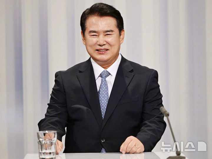 토론회 참석한 이정선 교육감 후보
