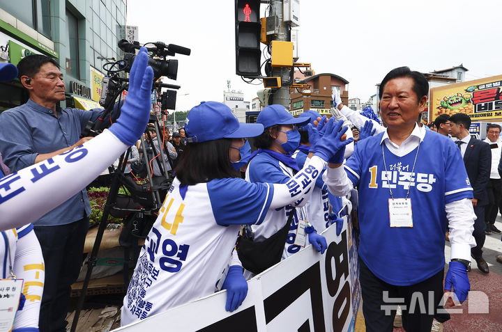 충북 제천 찾은 정청래 더불어민주당 대표