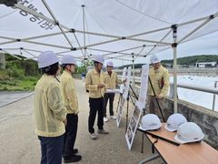 경기도, 우기 대비 '오산 옹벽사고 복구 현장' 특별 점검