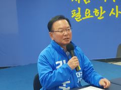 김부겸 "선거판세, 감격적…고단위 영양 주사 맞는 기분"