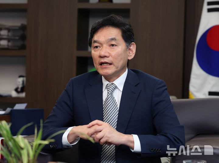 김종오 총장 "AI가 학생 한명씩 가르쳐…'방송대 5.0' 열린다"[인터뷰]