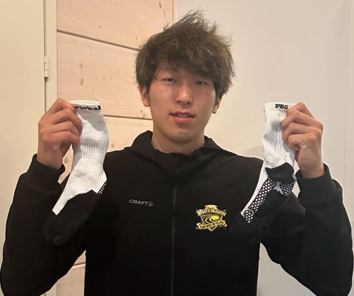 일본 배구선수 대마 소지로 체포, KT 위즈 고영표 시즌 2승 달성