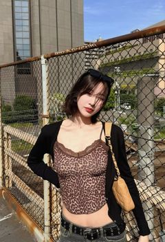 조이, 레오파드 패션도 완벽 소화…일본 여행 근황