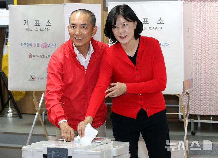 사전투표 마친 박민식 "보수 결집 현장에서 체감" [뉴시스Pic]