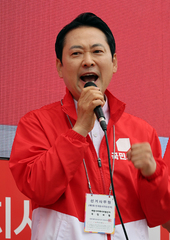 장동혁, 선거 전 마지막 휴일 서울 돌며 "분노하면 투표장으로"