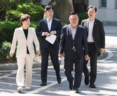 서울경찰청 항의 방문하는 국힘 행안위원